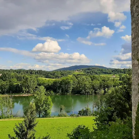 Castle Boutique & Hotel