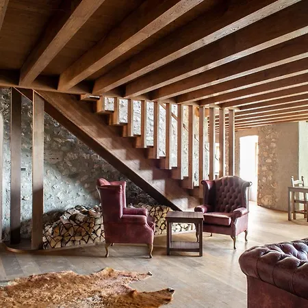 Castle Boutique & 4*