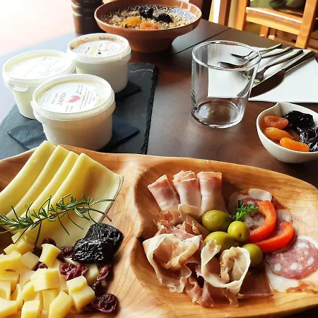 Hotel Castle Boutique & Vinica