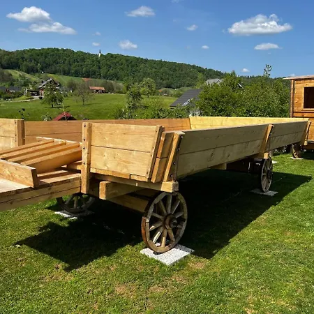 Castle Boutique & 4* Vinica