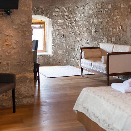 Hotel Castle Boutique & Vinica
