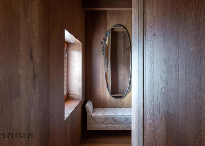 Castle Boutique & Hotel