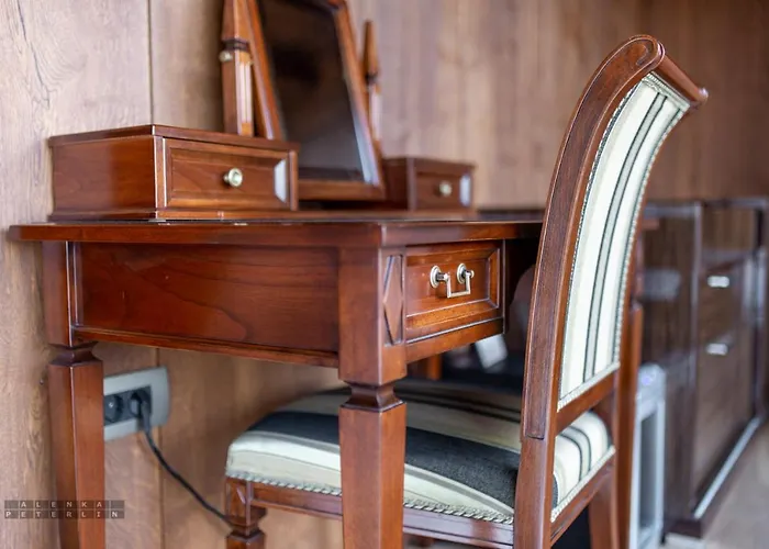 Castle Boutique & Hotel Vinica