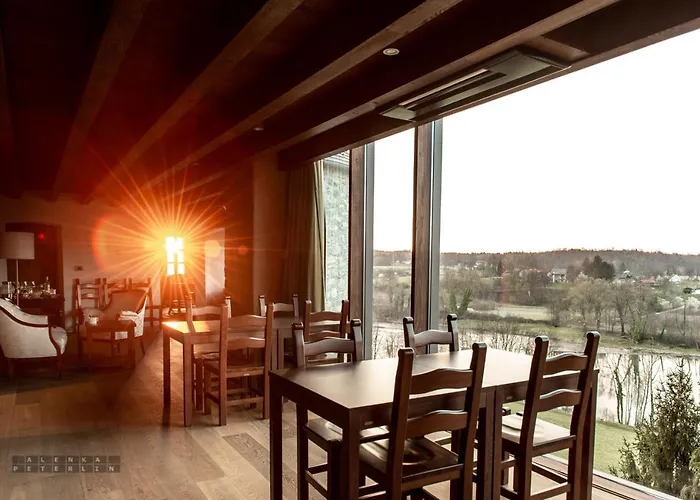 Castle Boutique & 4*