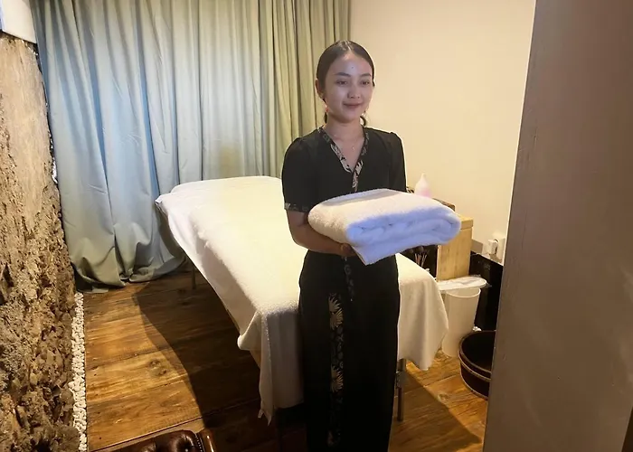 Castle Boutique & 4*