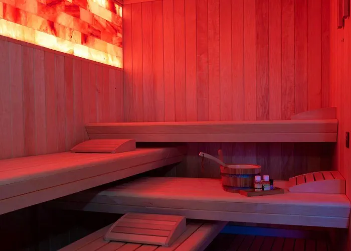 Castle Boutique & 4* Vinica